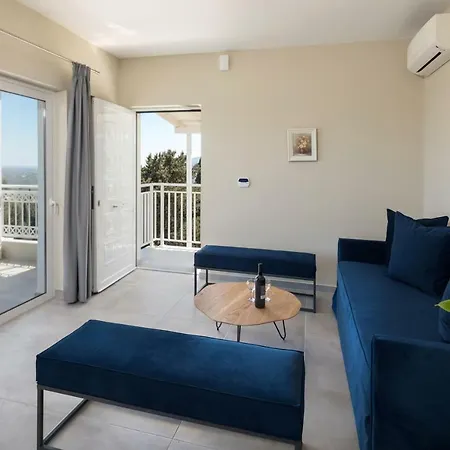 Demargia Lejlighed Áno Yerakaríon