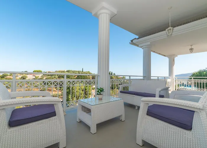 Апартаменты Demargia